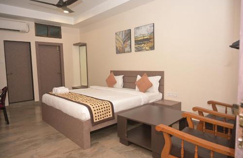 Sibsagar Hotel | The Mist Blew