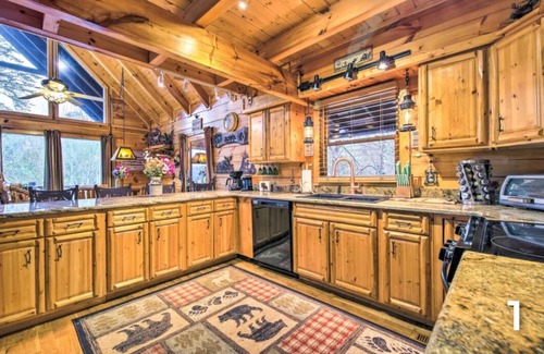 Dandridge Cabin | The Moose Cove Hideaway on Douglas Lake