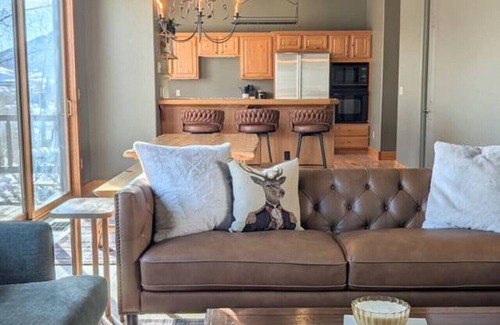 Crested Butte House | The Mount Crested Butte Snowmass Chalet