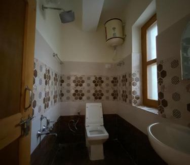 Nako Bed & Breakfast | The Mount View Retreat