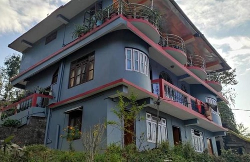 Rumtek House | The Mountain view