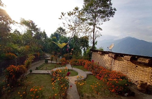 Rumtek House | The Mountain view