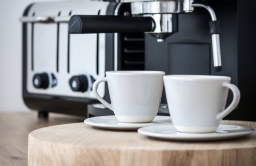 Croyde Cottage | The Net loft, Croyde, sleeps 2 Private Hot Tub