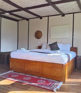 Pelling Hotel | The Nettle and Fern Farmstay