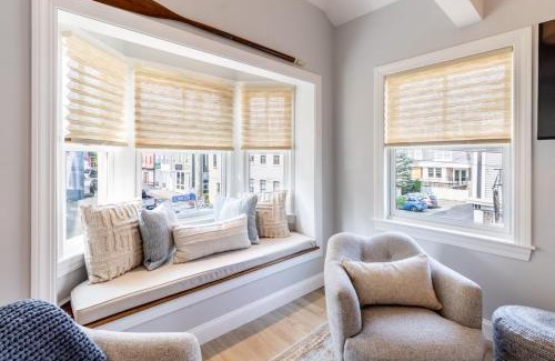 Yachting Village Apartment | The Newport Lofts - 410 Thames Street