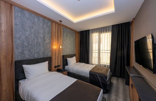 Kucukcekmece Hotel | The Nirvanas Hotel