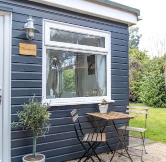West Mersea House | The Nook