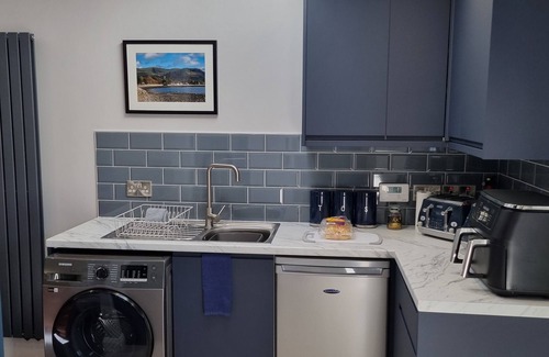 Rostrevor House | The Nook is a cosy holiday let in Rostrevor at the foot of the Mourne mountains.