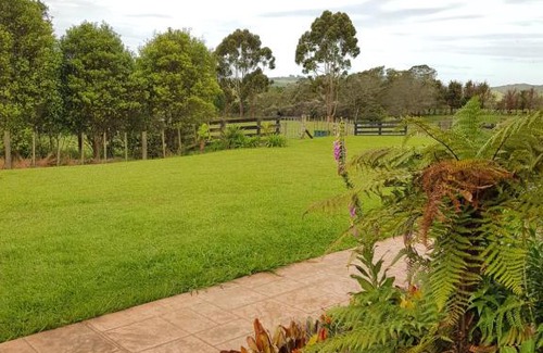 Kerikeri Bed & Breakfast | The Oars B&B