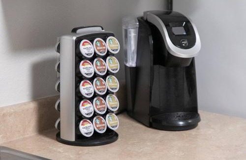 Clovis Apartment | The Oasis - C