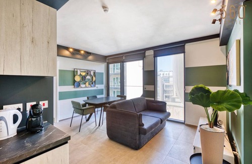 Paceville Apartment | The Official Mercury Suites: APT w/access to Pool