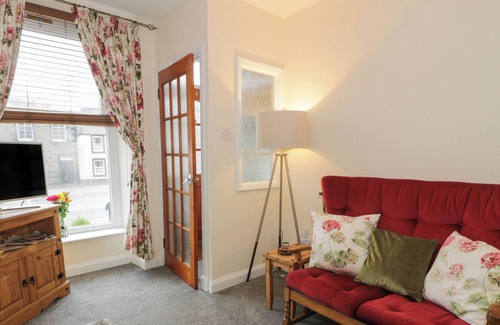 Whithorn Apartment | THE OLD BAKERY, pet friendly, with hot tub in Whithorn