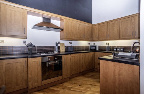 Coalbrookdale House | The Old Chapel - Telford - Sleeps 8