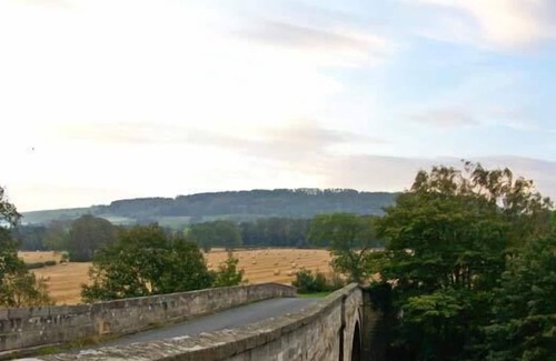 Haltwhistle Apartment | THE OLD DRAPERY, character holiday cottage in Haltwhistle