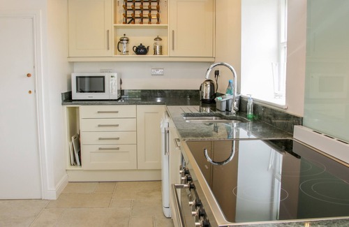 Milebrook Cottage | The Old Farmhouse, Upper Pitts