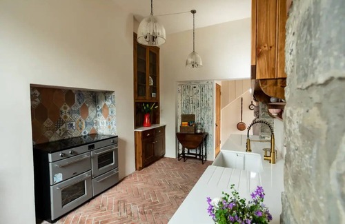 Hollymount House | The Old Kirk and Manse, Hollymount