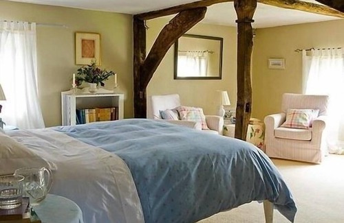Brasted Bed & Breakfast | The Old Manor House B & B