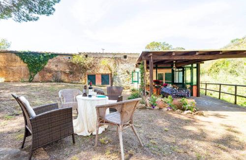 Magazzini Villa | The Old Mill with Private Garden and Torrent