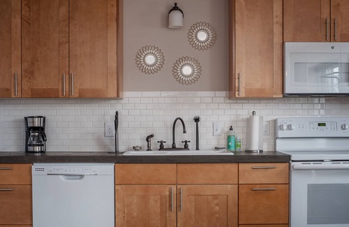 Driggs Apartment | "The Old Post Office" - Mid-Century Mod Apartment in Downtown Driggs - With W/D