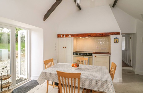 Shillelagh Cottage | THE OLD WHITE COTTAGE, pet friendly in Shillelagh, County Wicklow