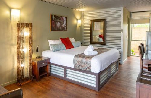 Morwell Hotel | The Olive Tree Motel