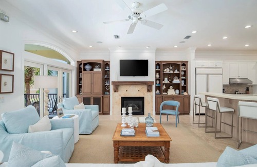 Fort Walton Beach - Destin House | The One Legged Seagull! Absolute Luxury in Destiny By The Sea Sleeps 16.