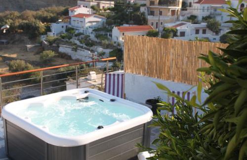 Voladha Apartment | The Orange House