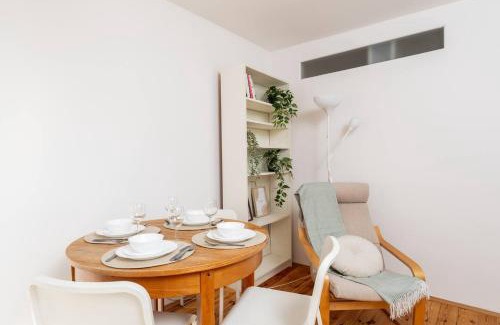 Sielce Apartment | The Orange Oasis Mokotow