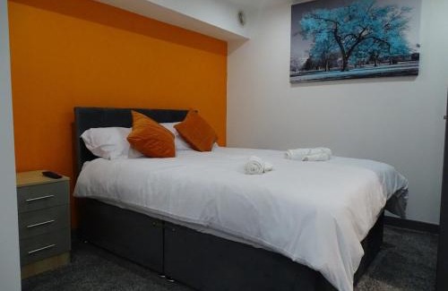 Bradford Apartment | The Orange Outpost - City Centre