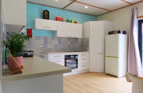 Wentworth Falls Apartment | The Origami Apartment. Spacious, private, local views.close to town