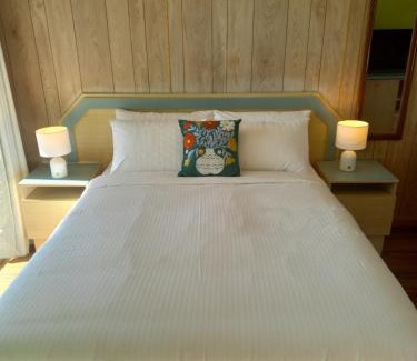 Port Macquarie Hotel | The Original Bel-Air Motel