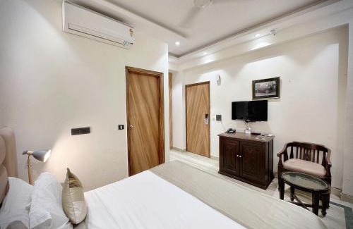 East of Kailash Hotel | The Orion Express - Kailash Colony