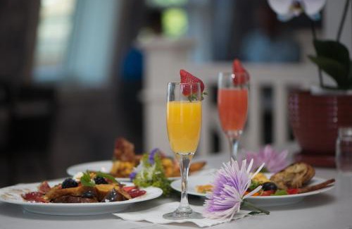 Newport Bed & Breakfast | The Outlook Inn