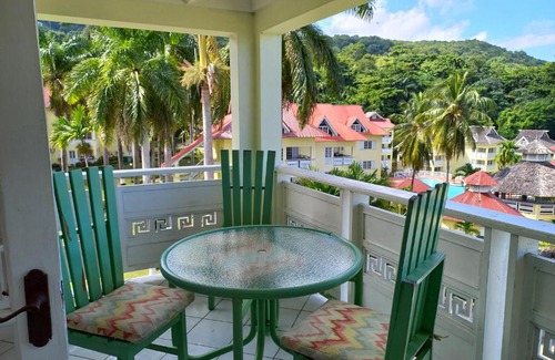 Ocho Rios Apartment | The Paradise View Mystic Ridge 79A