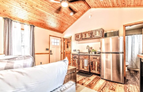 Wisconsin Dells Cabin | The Pawfect Retreat: Your Pup Stays Free! Peaceful Cabin on the WI River