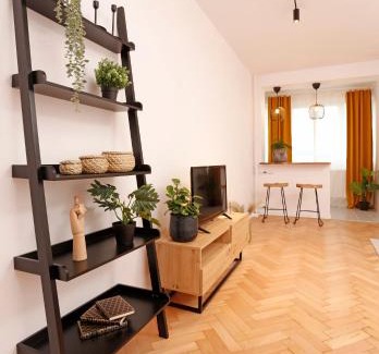 Drumul Taberei Apartment | The Pearl of Drumul Taberei + Netflix