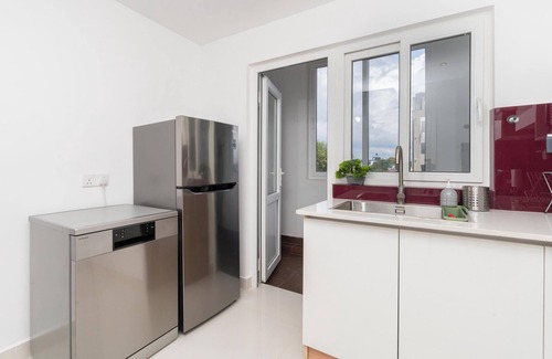 Bambalapitiya Apartment | The Pendennis Fern in Colpetty