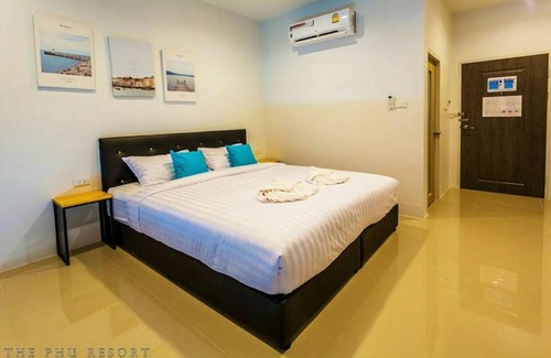 Pak Nam Pran Resort | The Phu Resort