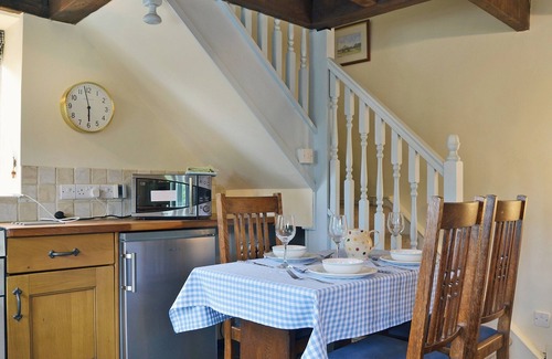 Longford Cottage | The Pigsty Cottage E2783