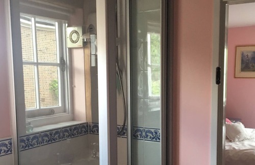 Lindfield Bed & Breakfast | The Pilstyes