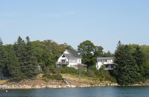 Bass Harbor Cottage | The Pine Cottage. Waterfront. Close to Acadia National Park. Quaint. Cozy.