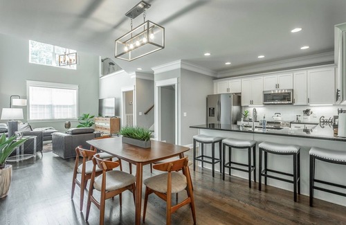 North Chattanooga House | The Place in Chattanooga - A Craftsman Dream in North Shore | 3 Bed, 2.5 Bath
