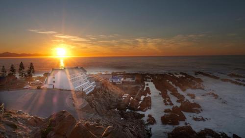 Mossel Bay Hotel | The Point Hotel & Spa