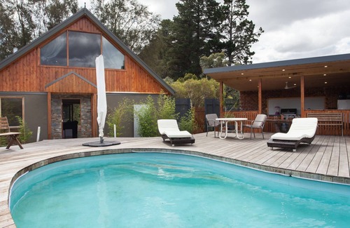 Langwarrin South Cottage | The Pool House@Kanturk Country Retreat