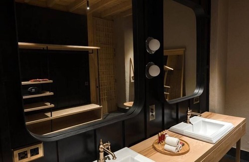 She Hotel | The Postcard in The Himalayan Willows