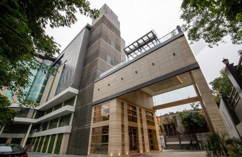 Kanpur Hotel | The Pristine Hotel