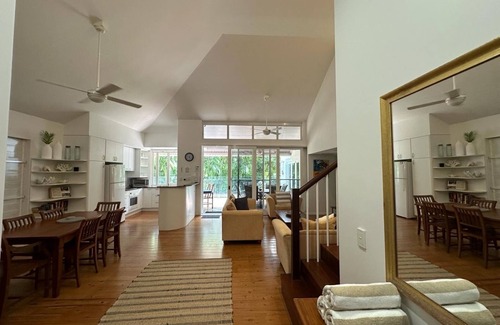 Port Douglas Villa | The Private Beach Villa with private heated pool/Brand New Bathroom