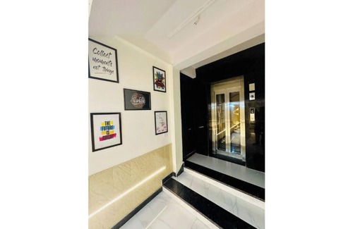 Delhi Cantonment Apartment | The Puzzle by Prahar Homes 8