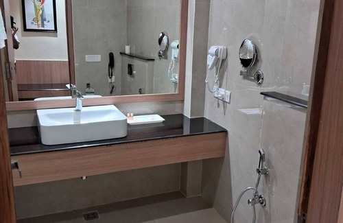 Rajgir Hotel | The Rajgir Residency