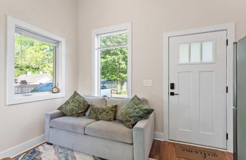 Southwest Raleigh House | The Raleigh Nook - near Lenovo Center & Fairground